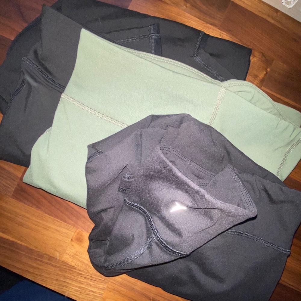 Old Navy | EUC • x3 Active Bottoms